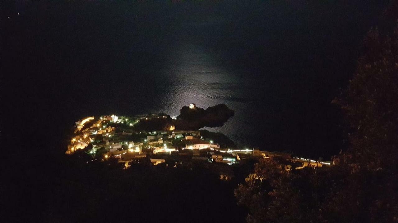La Casetta Nel Bosco, أمالفي المظهر الخارجي الصورة